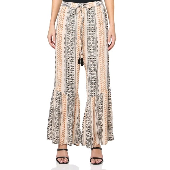 Angie womens Women's Flare Ruffle Pants Elastic Waist Size 2X Boho Lagenlook - Picture 9 of 9